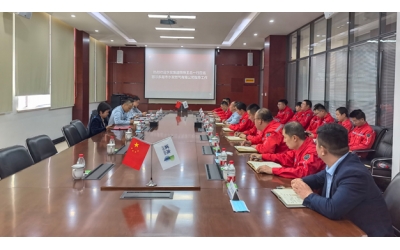 水發(fā)集團(tuán)黨委委員、副總經(jīng)理王東凱一行到鄂爾多斯水發(fā)燃?xì)夤鹃_展基層黨建聯(lián)系點調(diào)研并講授黨課